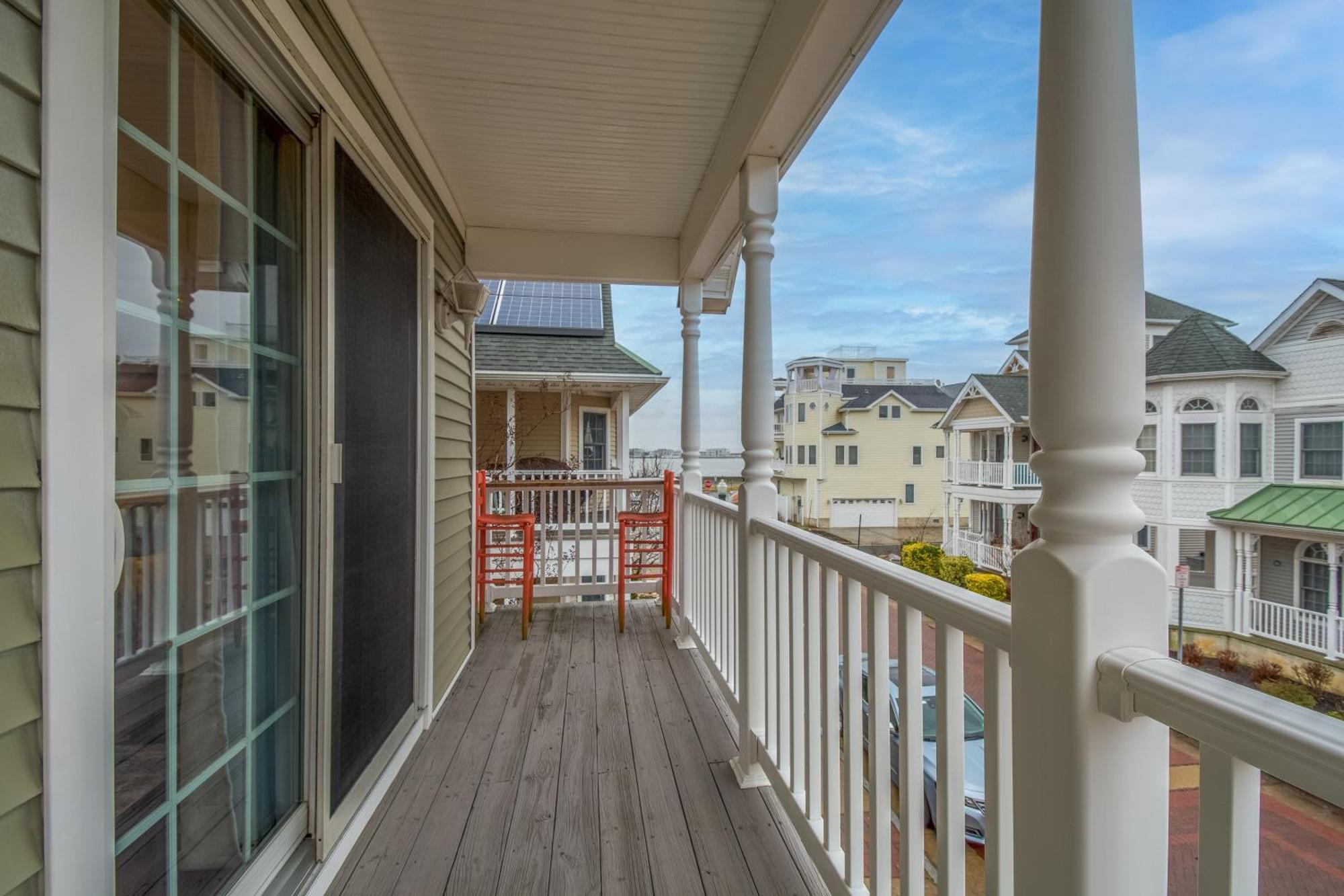 Luxury Beachside Vacation Getaway - Oceanview, Movie Theatre, Mini Golf *